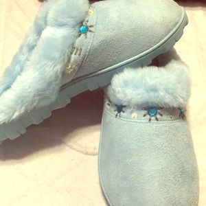 Slippers